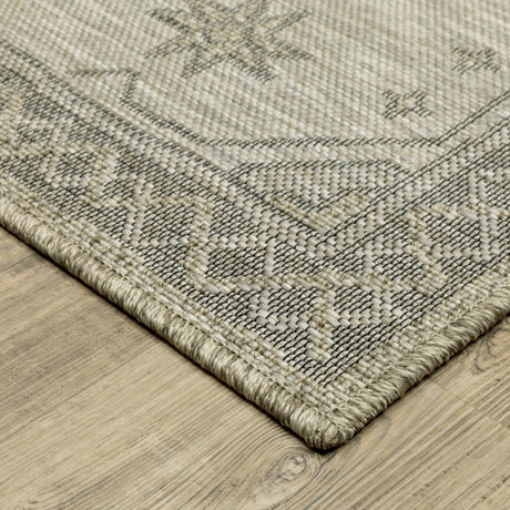 Oriental Weavers Sphinx Tortuga Tr08A Beige/ Black Rug.