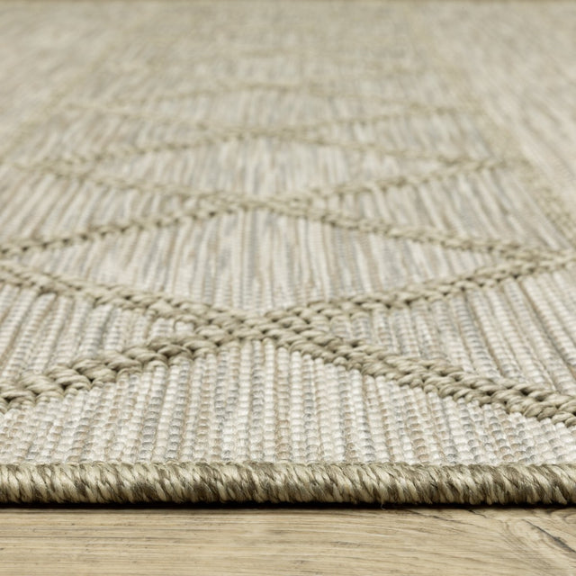 Oriental Weavers Sphinx Tortuga Tr11A Beige/ Beige Rug.