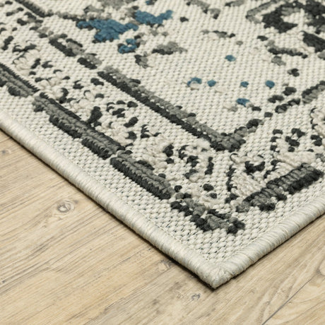 Oriental Weavers Torrey 5561H Beige/ Grey Rug.