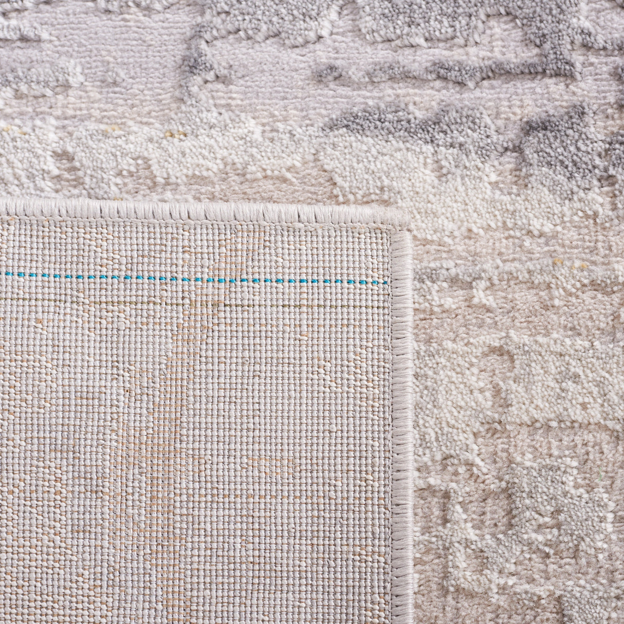 Safavieh Palma Pam310A Beige/Light Grey Rug.