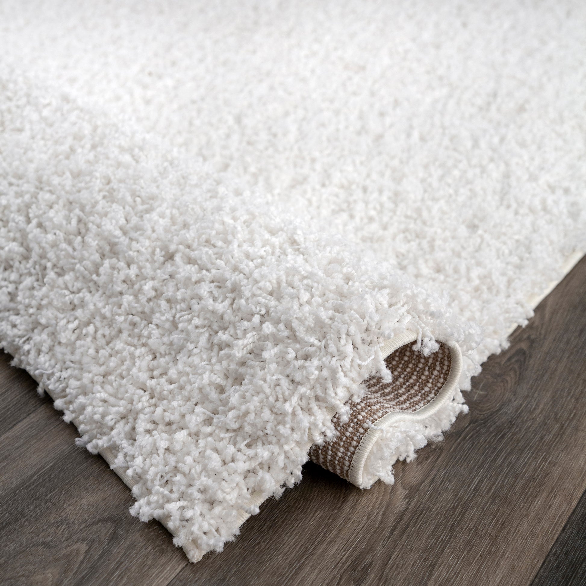 Nuloom Gwenyth Solid Shag Ozus02A White Area Rug