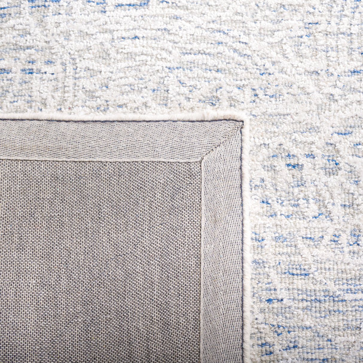 Safavieh Precious Pre302M Blue/Ivory Rug.