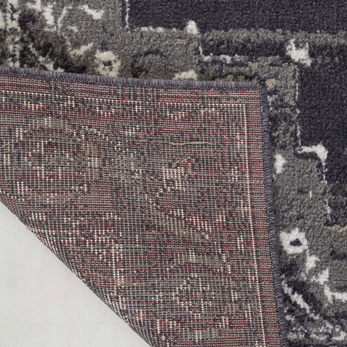 Safavieh Pyramid Pyr214H Charcoal/Ivory Rug.