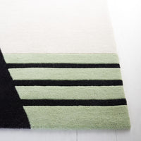 Safavieh Rodeo Drive Rd863Z Black/Green Area Rug