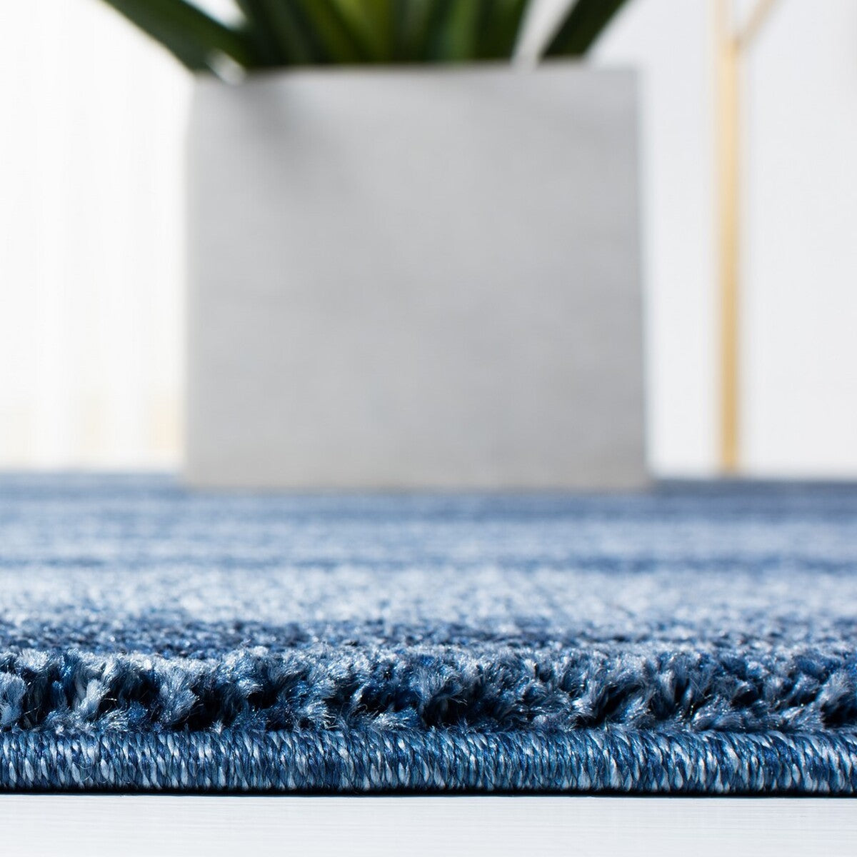Safavieh Retro Ret2693-6065 Light Blue / Blue Rugs