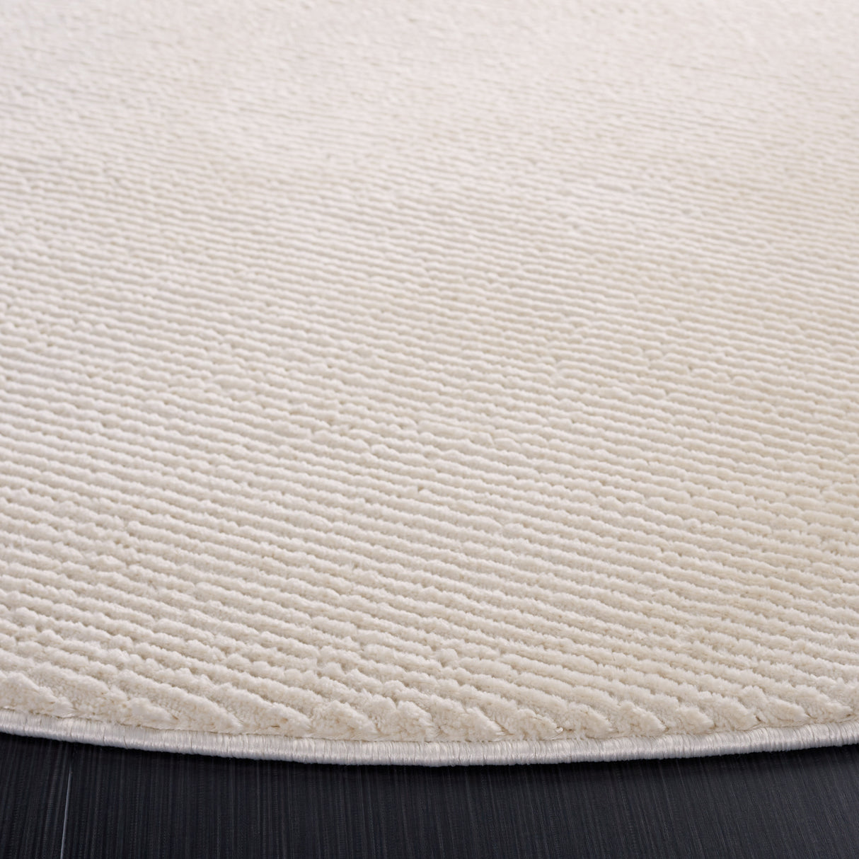 Safavieh Revive Rev102A Ivory Rug.