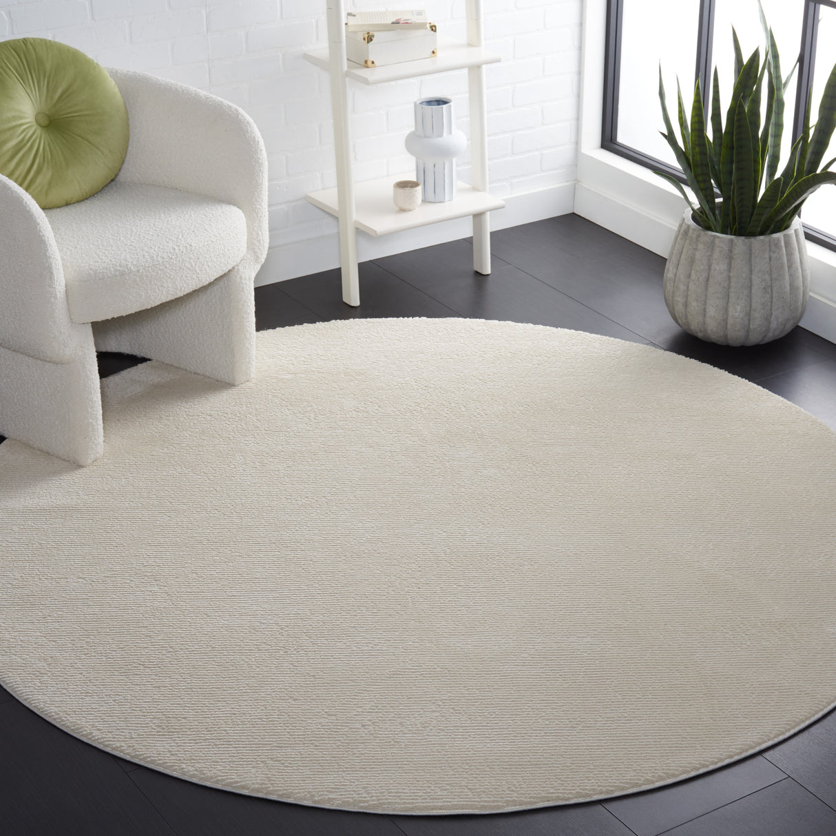 Safavieh Revive Rev102A Ivory Rug.