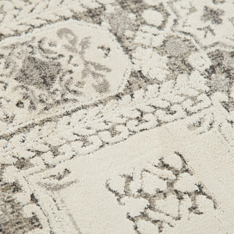 Rizzy Calabria Cla796 Ivory Rug.