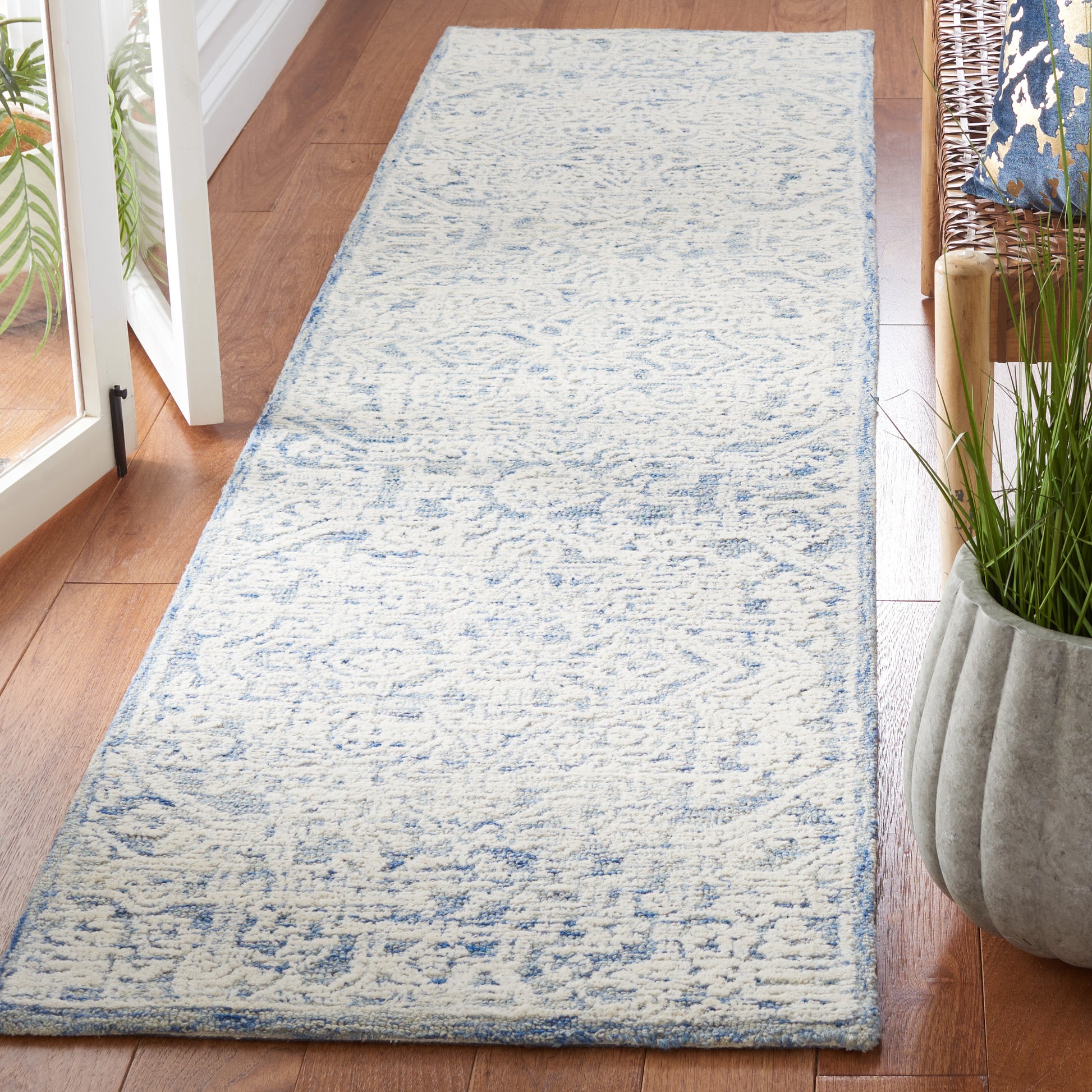 Safavieh Roslyn Ros451M Blue/Ivory Area Rug