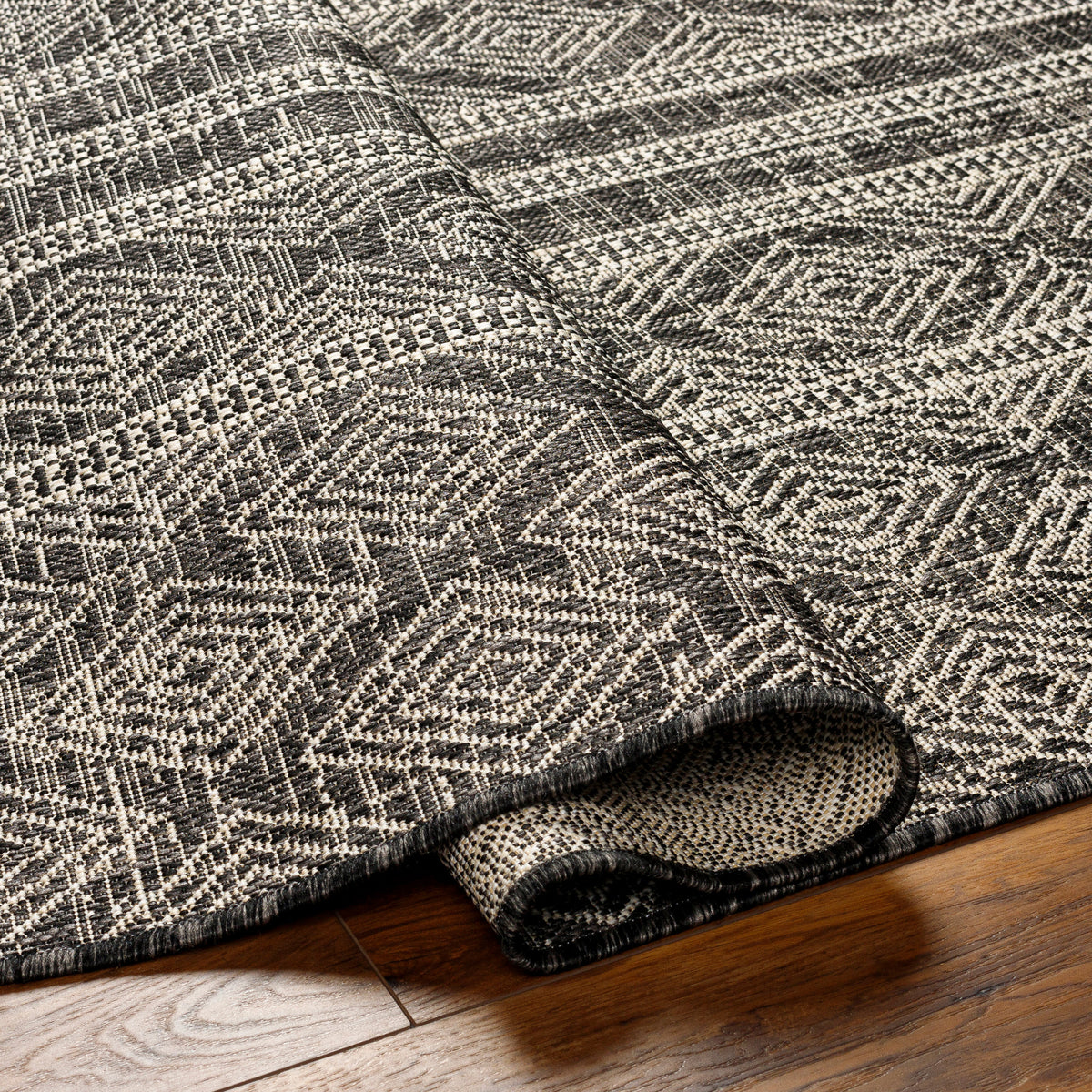 Surya Ravello Rvl-2323 Light Gray, Black, Ivory, Light Beige Rug.
