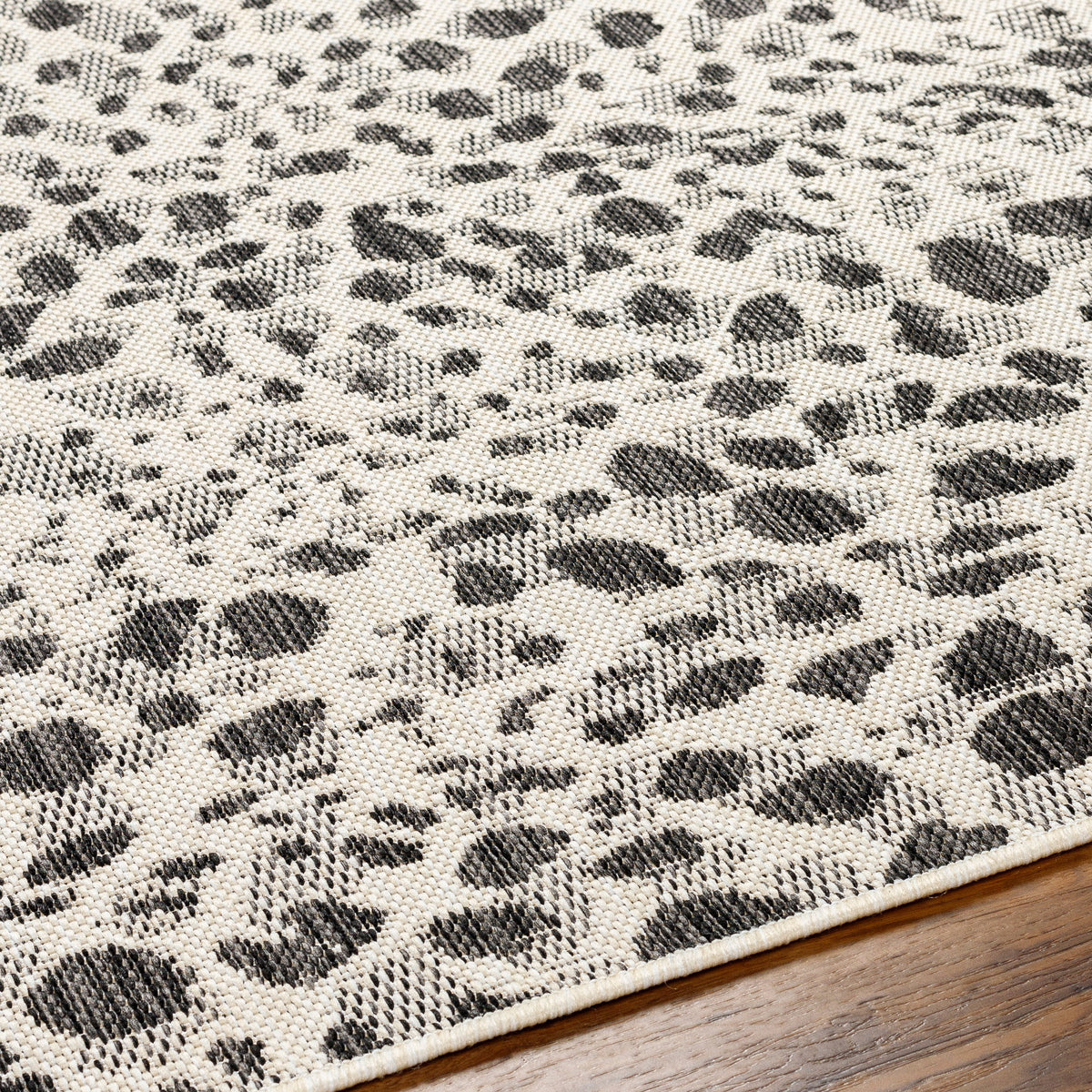 Surya Ravello Rvl-2356 Ivory, Light Beige, Light Gray, Black Rug.