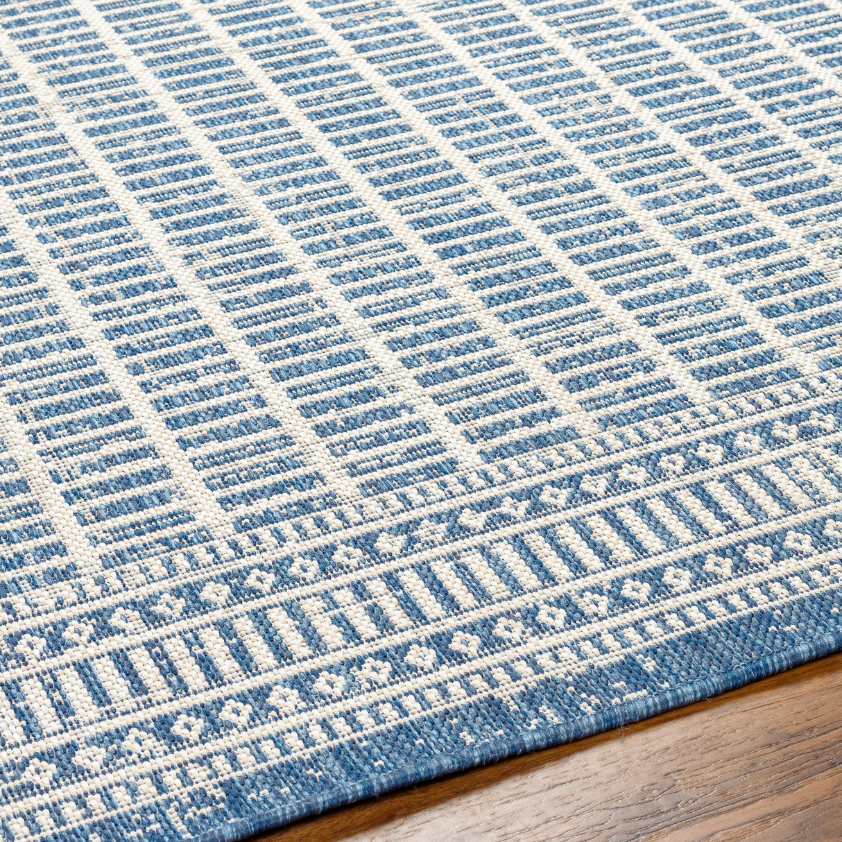 Surya Ravello Rvl-2360 Denim, Dark Blue, Ivory, Light Beige Rug.