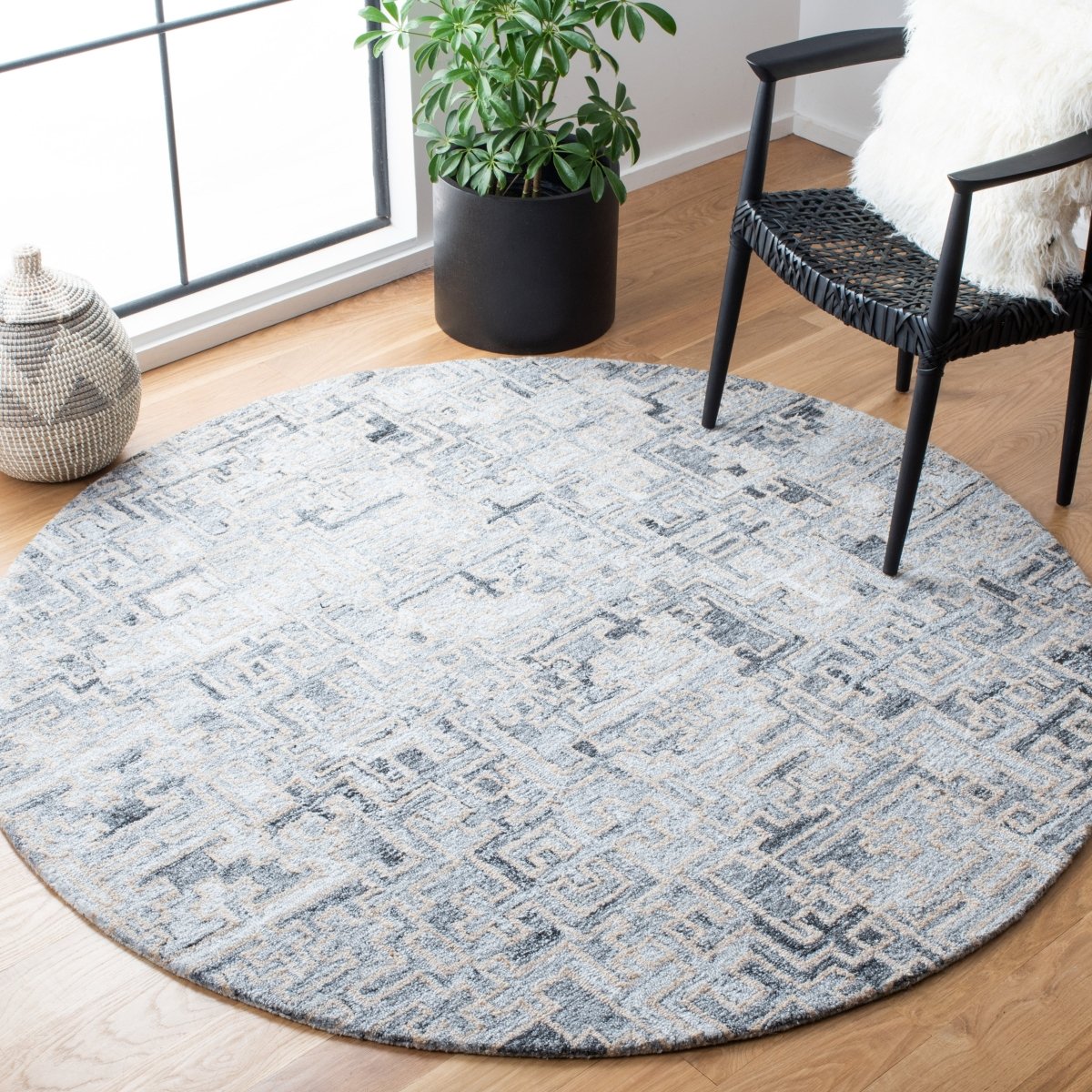Safavieh Abstract Abt142Z Ivory/Black Rugs.