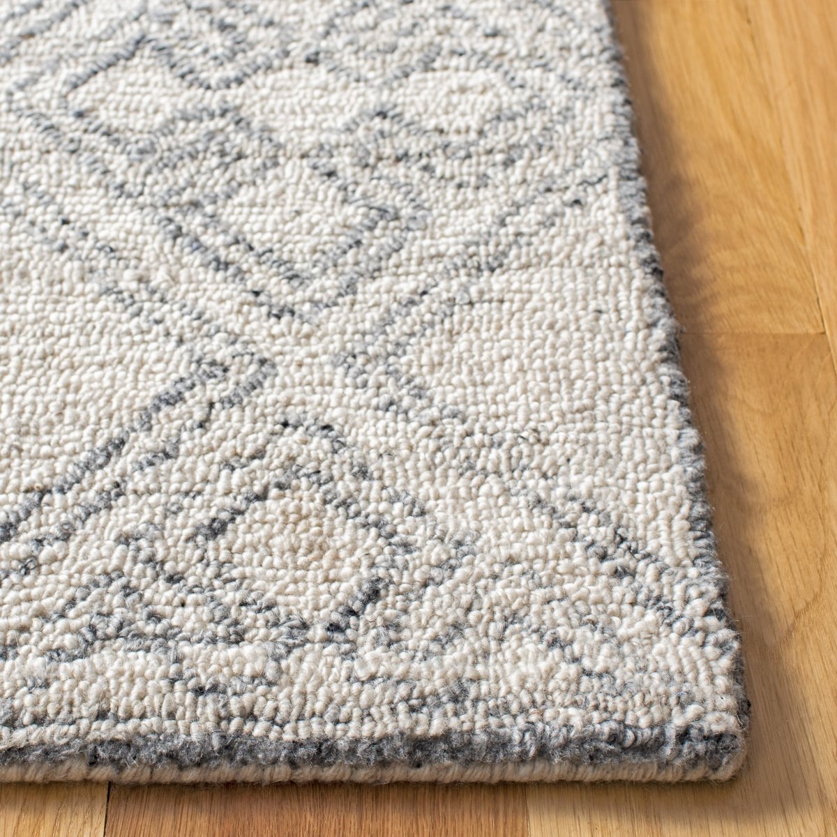 Safavieh Abstract Abt144A Ivory/Grey Rugs.