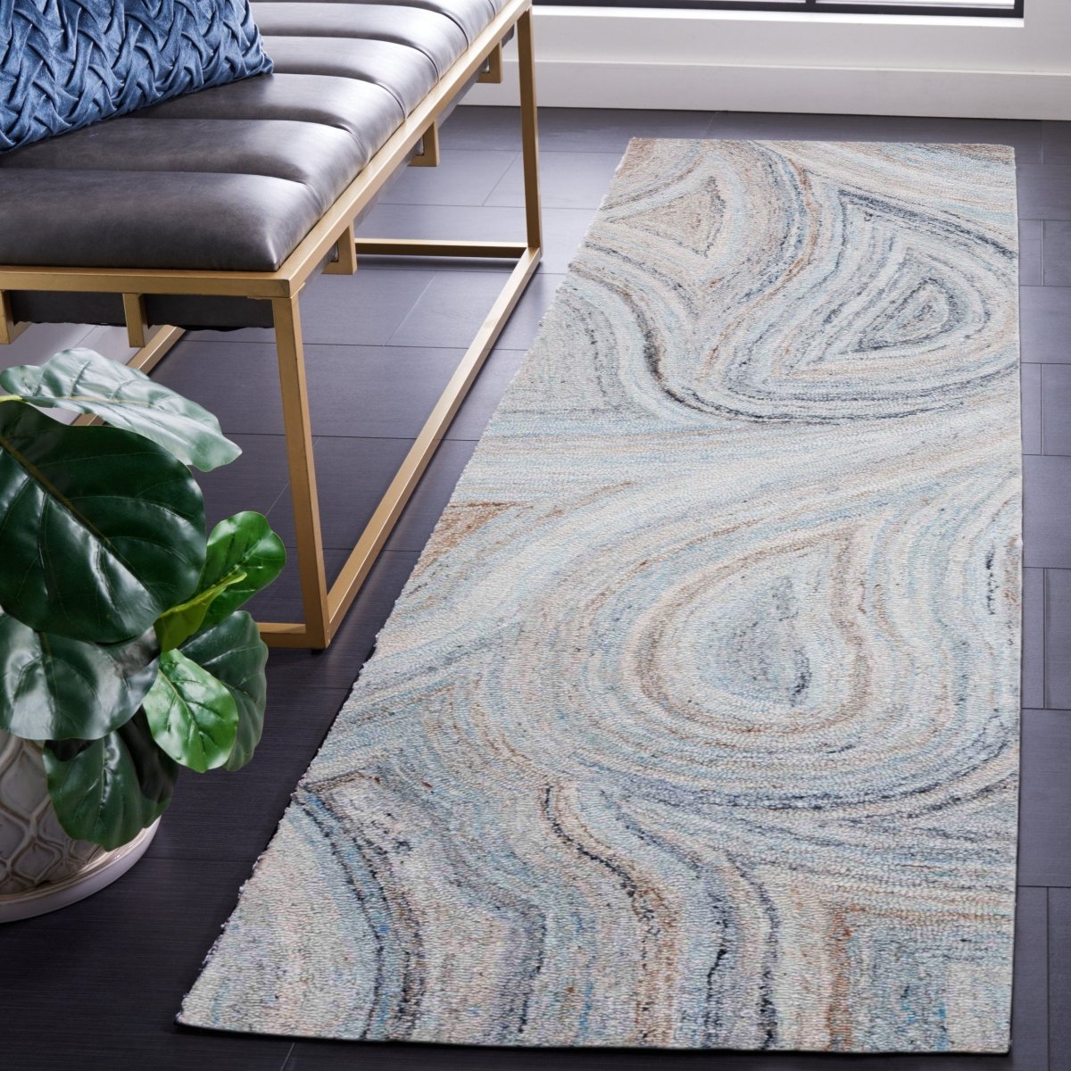 Safavieh Abstract Abt147M Beige/Blue Rug.
