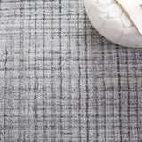 Safavieh Abstract Abt150F Grey/Ivory Rug.