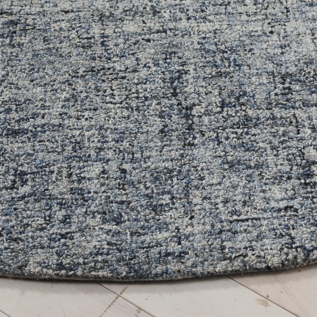 Safavieh Abstract 6'-0" x 6'-0" Rug in Blue / Ivory