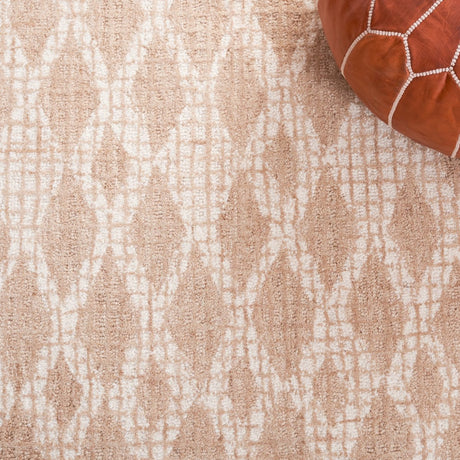 Safavieh Abstract Abt206B Beige/Ivory Rug.