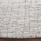 Safavieh Abstract 6'-0" x 6'-0" Rug in Ivory / Light Blue