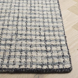 Safavieh Abstract 4'-0" x 6'-0" Rug in Ivory / Black