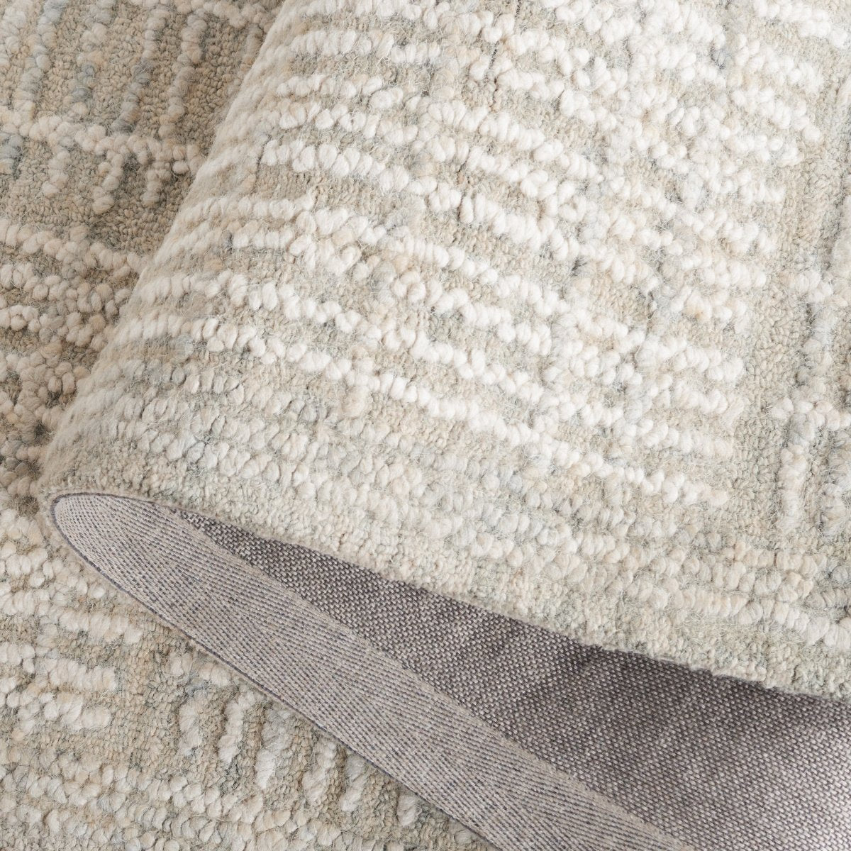 Safavieh Abstract Abt275F Grey/Ivory Rug.