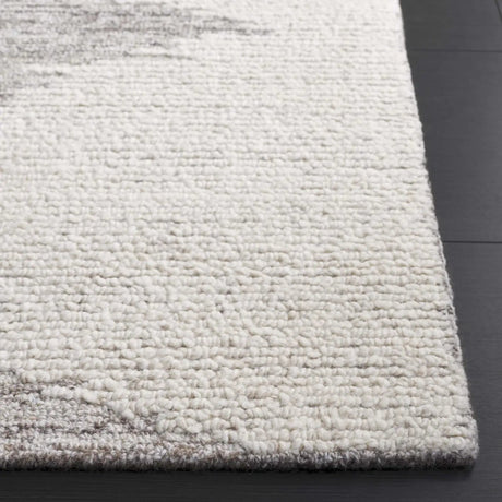 Safavieh Abstract 4'-0" x 6'-0" Rug in Brown / Ivory