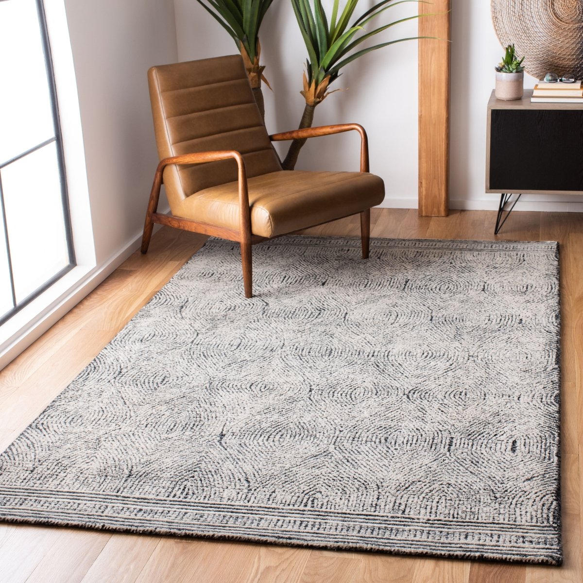 Safavieh Abstract Abt340H Ivory/Charcoal Rug.