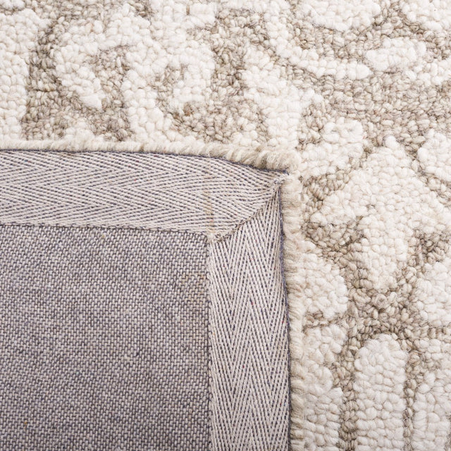 Safavieh Abstract Abt358B Beige/Ivory Rug.