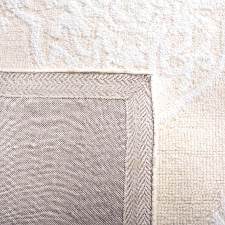 Safavieh Abstract Abt359A Ivory/Beige Rug.