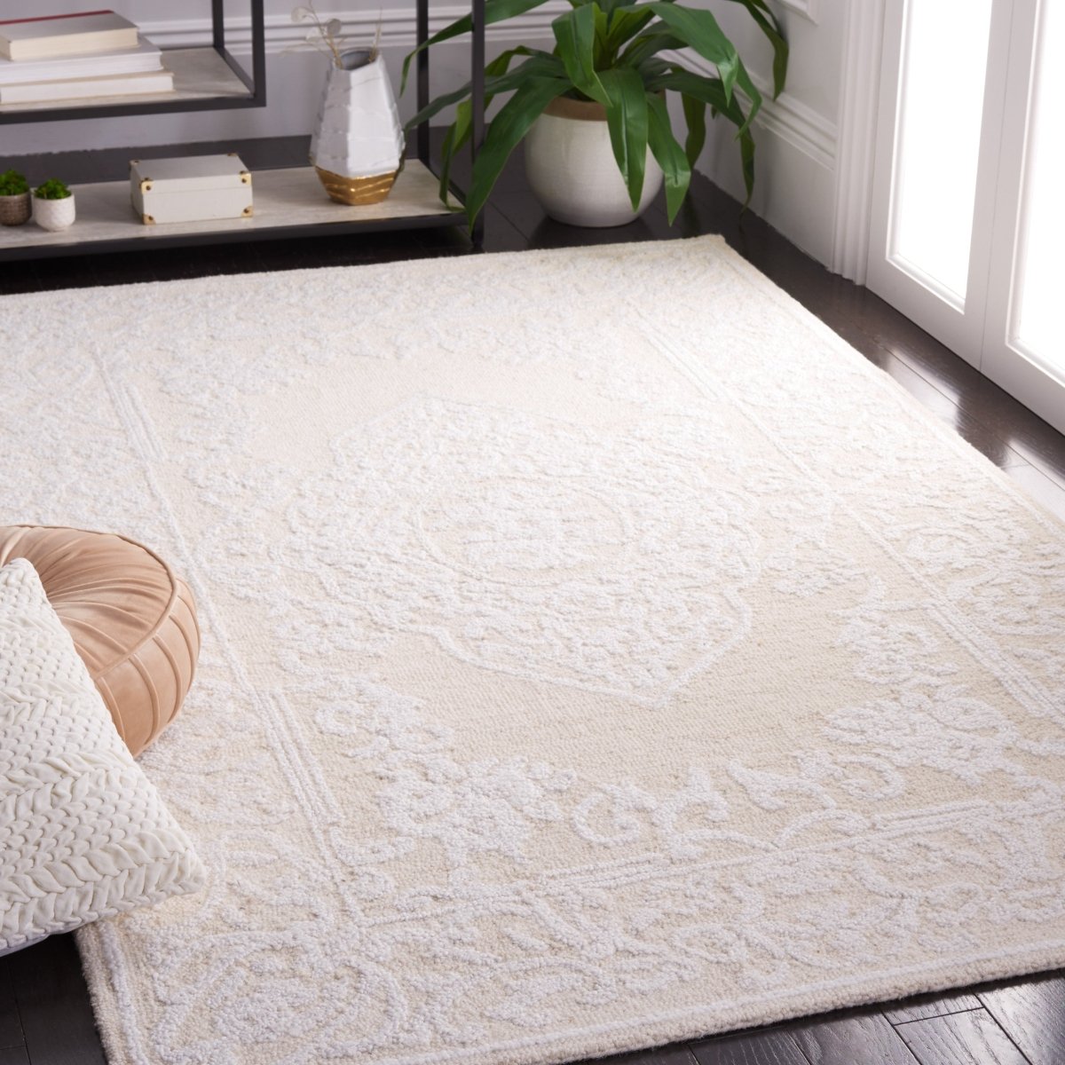 Safavieh Abstract Abt359A Ivory/Beige Rug.