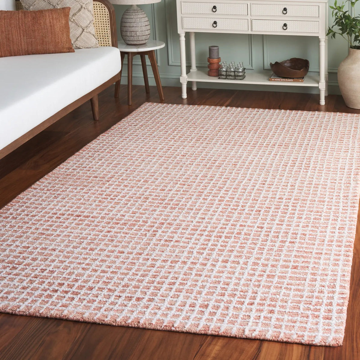 Safavieh Abstract 4'-0" x 6'-0" Rug in Ivory / Blush