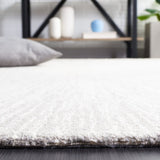 Safavieh Abstract Abt375G Ivory/Silver Rug.