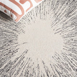 Safavieh Abstract Abt375Z Ivory/Black Rug.