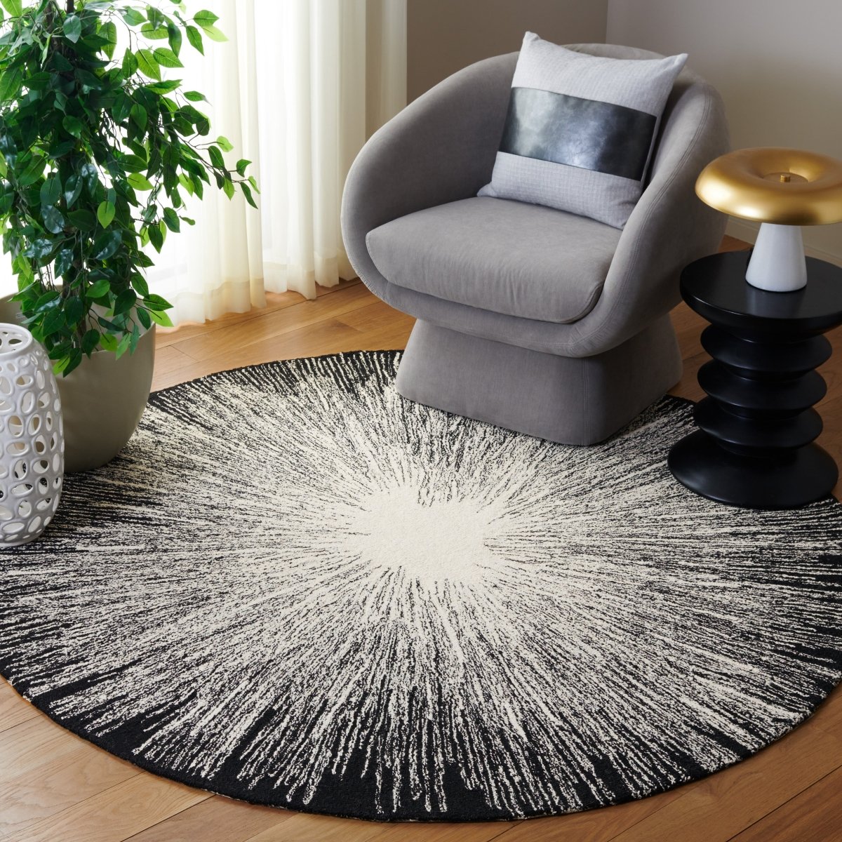 Safavieh Abstract Abt375Z Ivory/Black Rug.