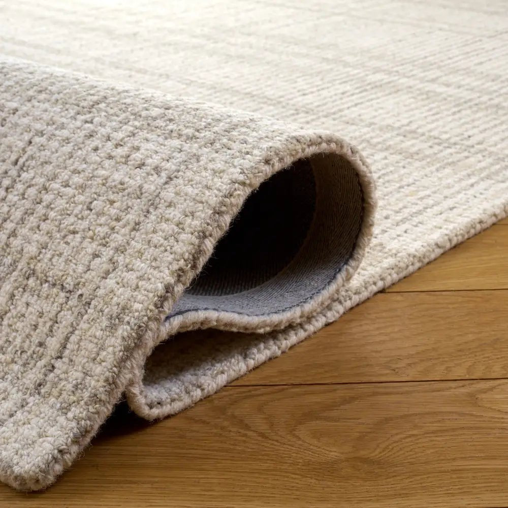 Safavieh Abstract 5'-0" x 8'-0" Rug in Beige / Ivory