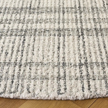 Safavieh Abstract 6'-0" x 6'-0" Rug in Grey / Ivory