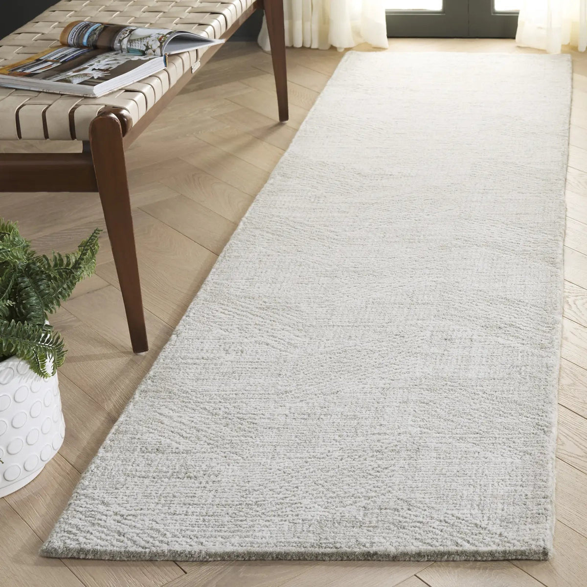 Safavieh Abstract 2'-3" x 8'-0" Rug in Sage Green / Ivory