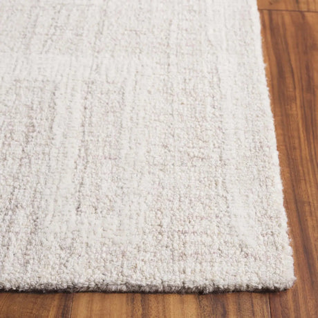 Safavieh Abstract 4'-0" x 6'-0" Rug in Natural / Ivory