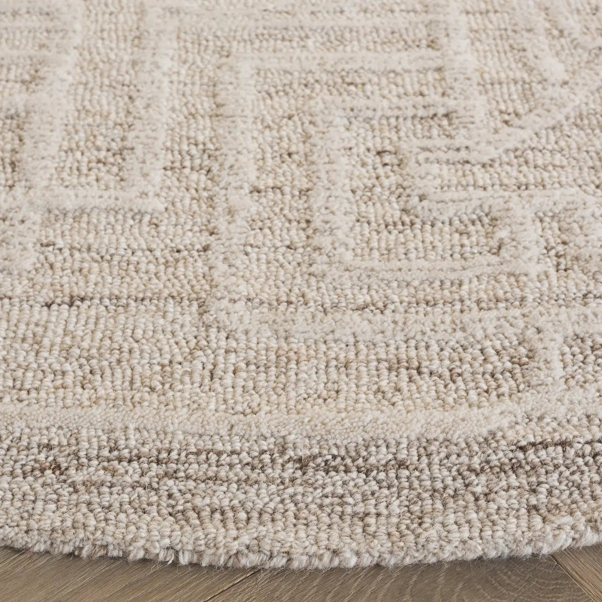 Safavieh Abstract 6'-0" x 6'-0" Rug in Beige / Ivory