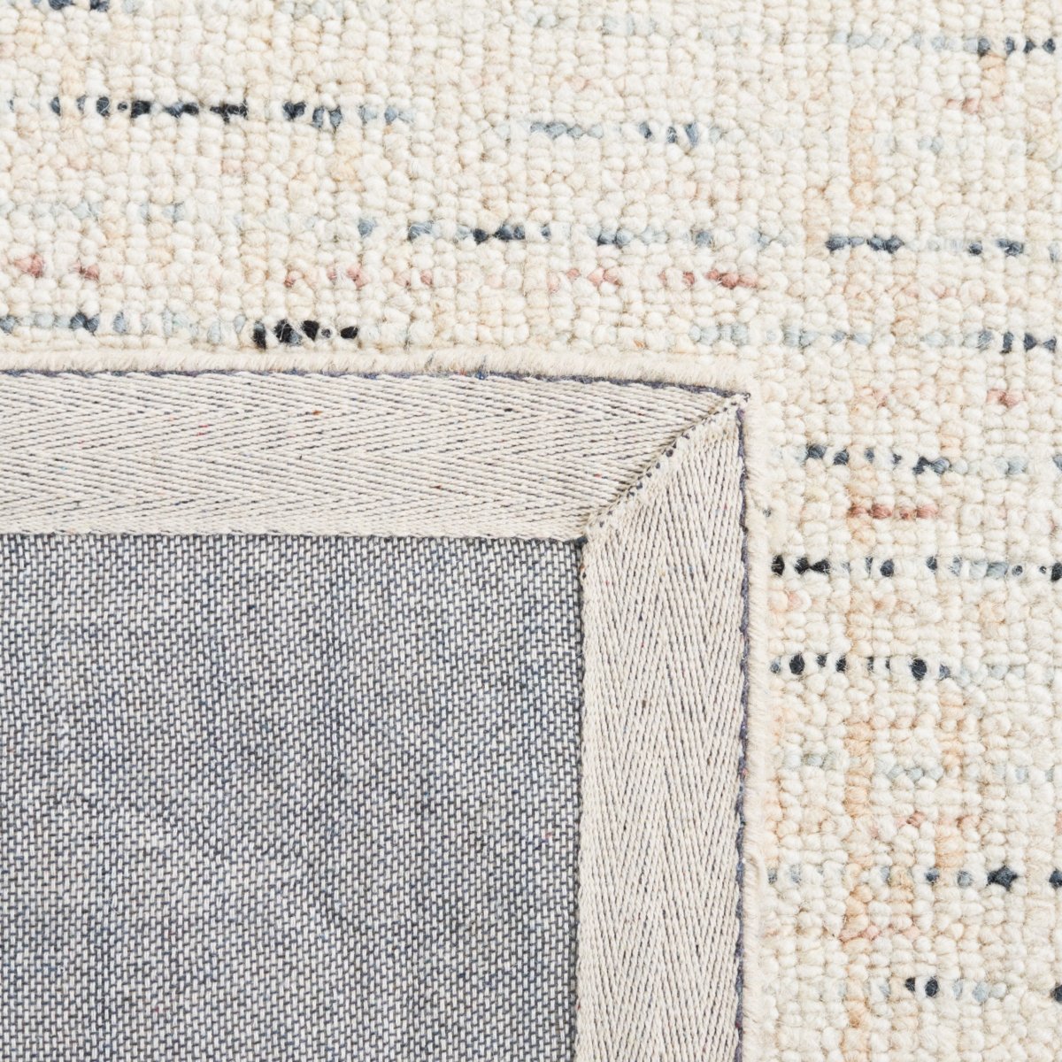 Safavieh Abstract Abt468M Ivory/Blue Rug.