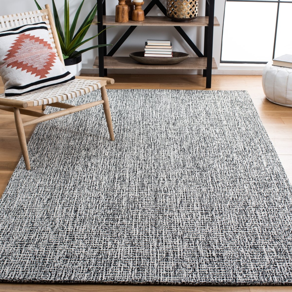 Safavieh Abstract Abt468Z Black/Ivory Rug.