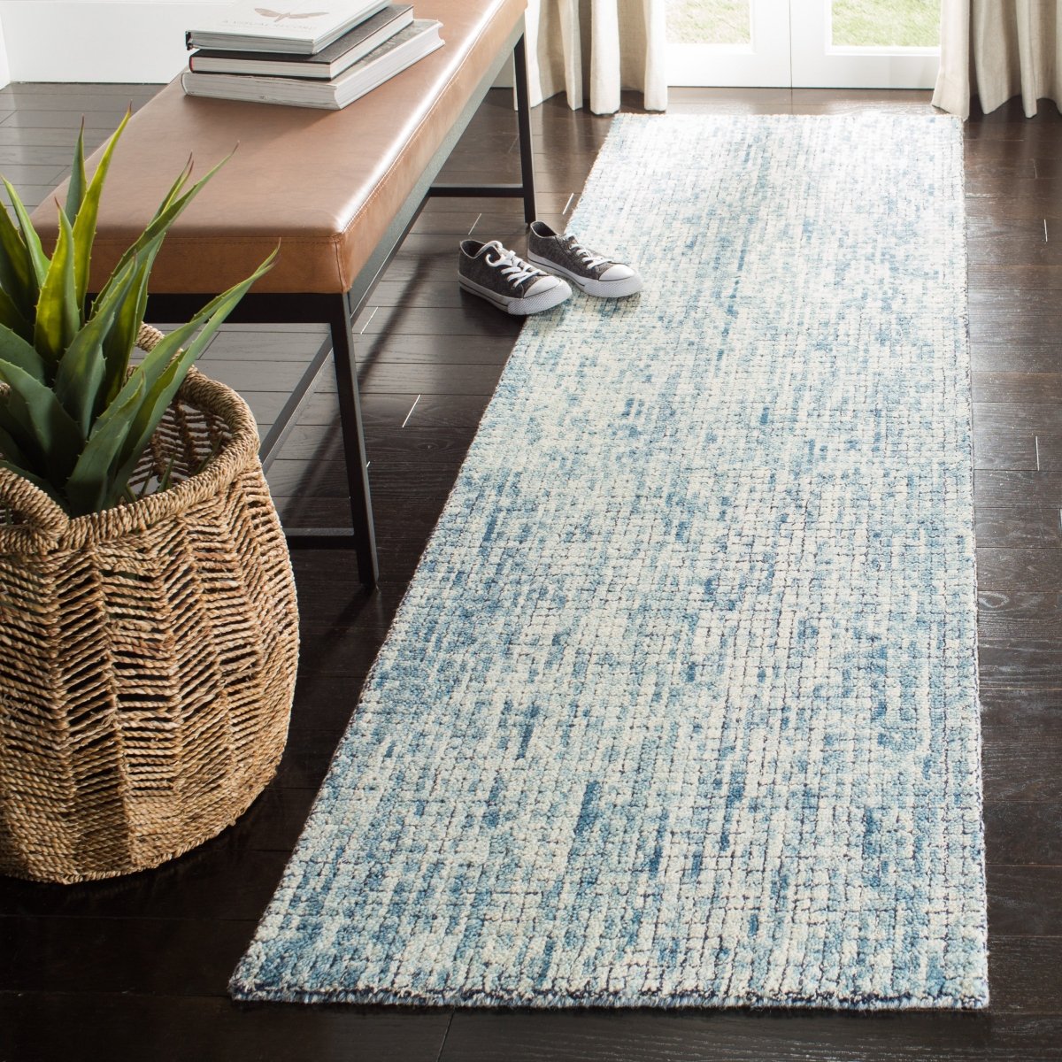 Safavieh Abstract Abt473M Ivory/Navy Rugs.
