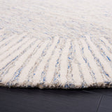 Safavieh Abstract Abt478M Blue/Ivory Rug.