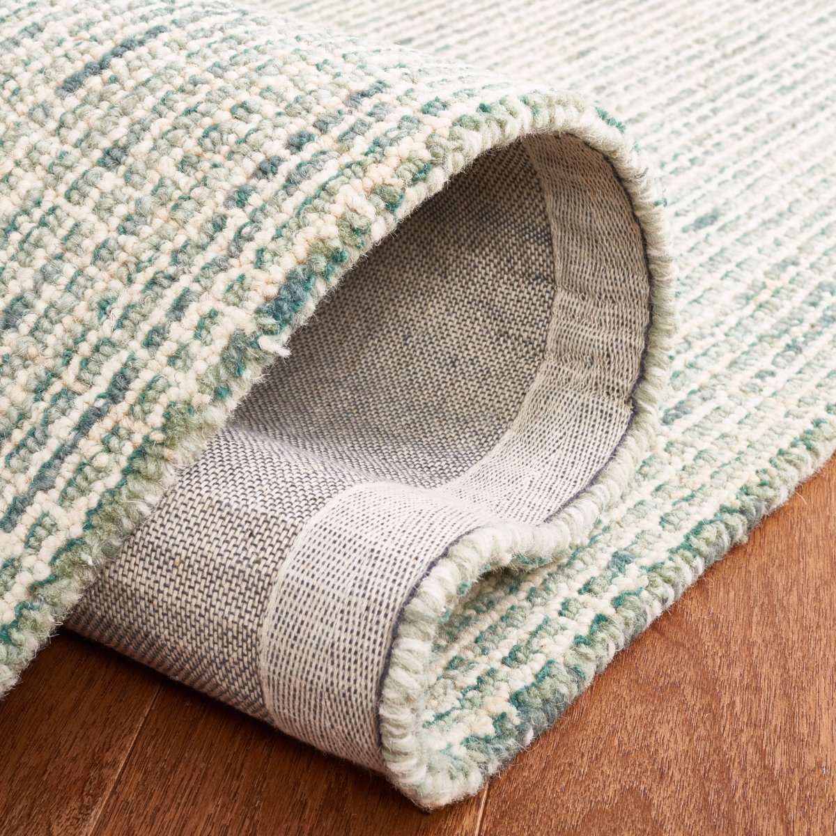 Safavieh Abstract Abt484Y Green/Ivory Rug.