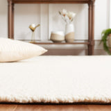 Safavieh Abstract Abt494A Ivory Rug.