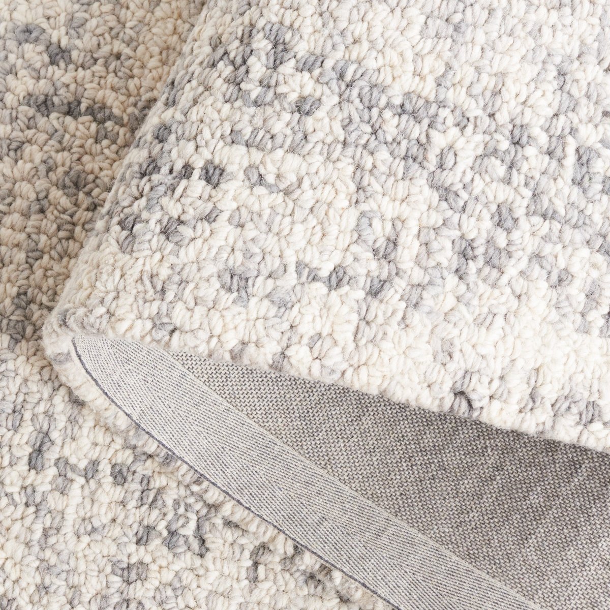 Safavieh Abstract Abt495F Grey/Ivory Rug.