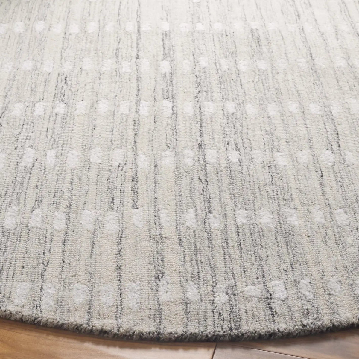 Safavieh Abstract 6'-0" x 6'-0" Rug in Silver / Ivory