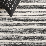 Safavieh Abstract Abt559Z Black/Ivory Rug.