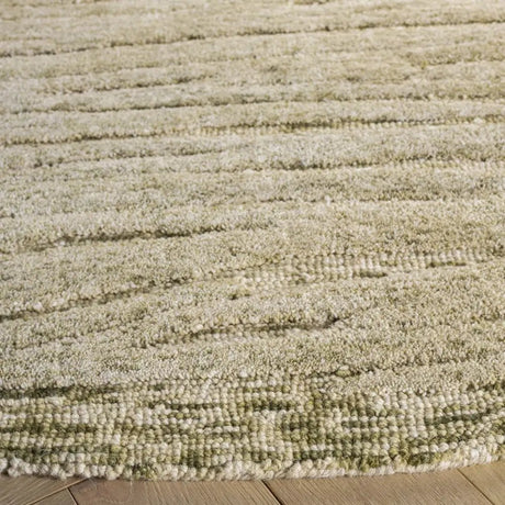 Safavieh Abstract 6'-0" x 6'-0" Rug in Green / Ivory
