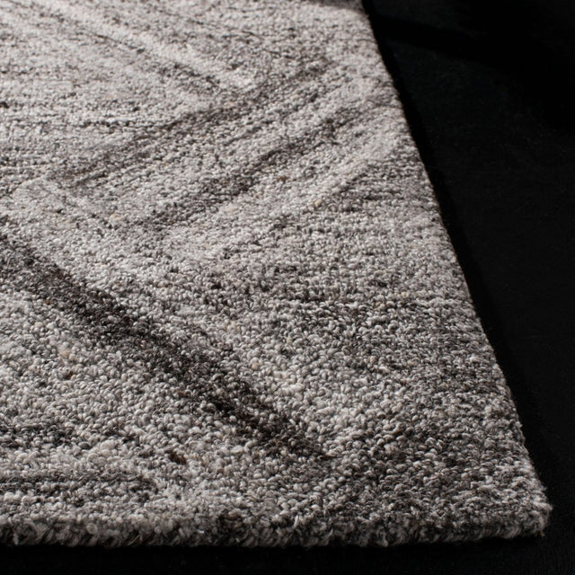 Safavieh Abstract Abt607F Grey/Black Rug.